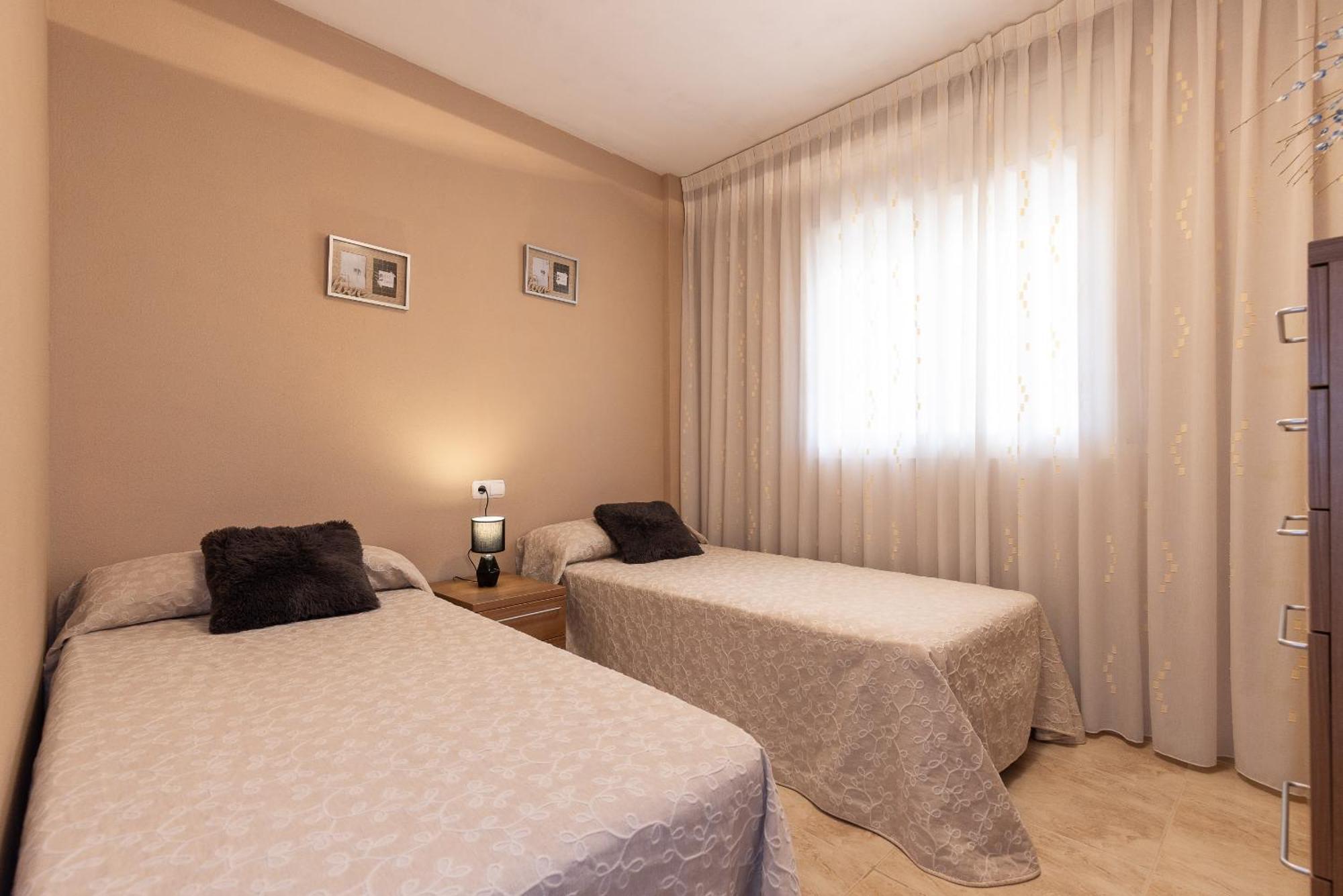 Uhc Golden Pineda Apartments La Pineda Εξωτερικό φωτογραφία