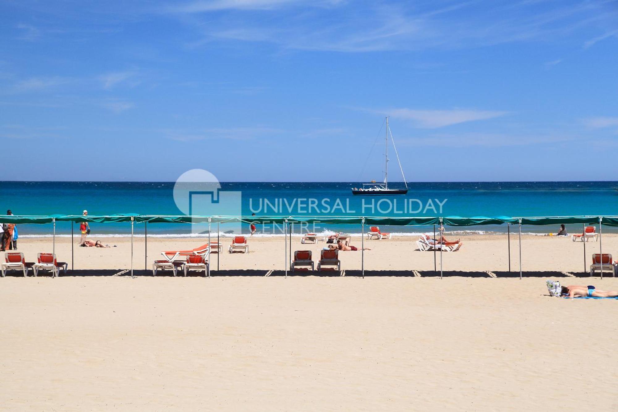 Uhc Golden Pineda Apartments La Pineda Εξωτερικό φωτογραφία