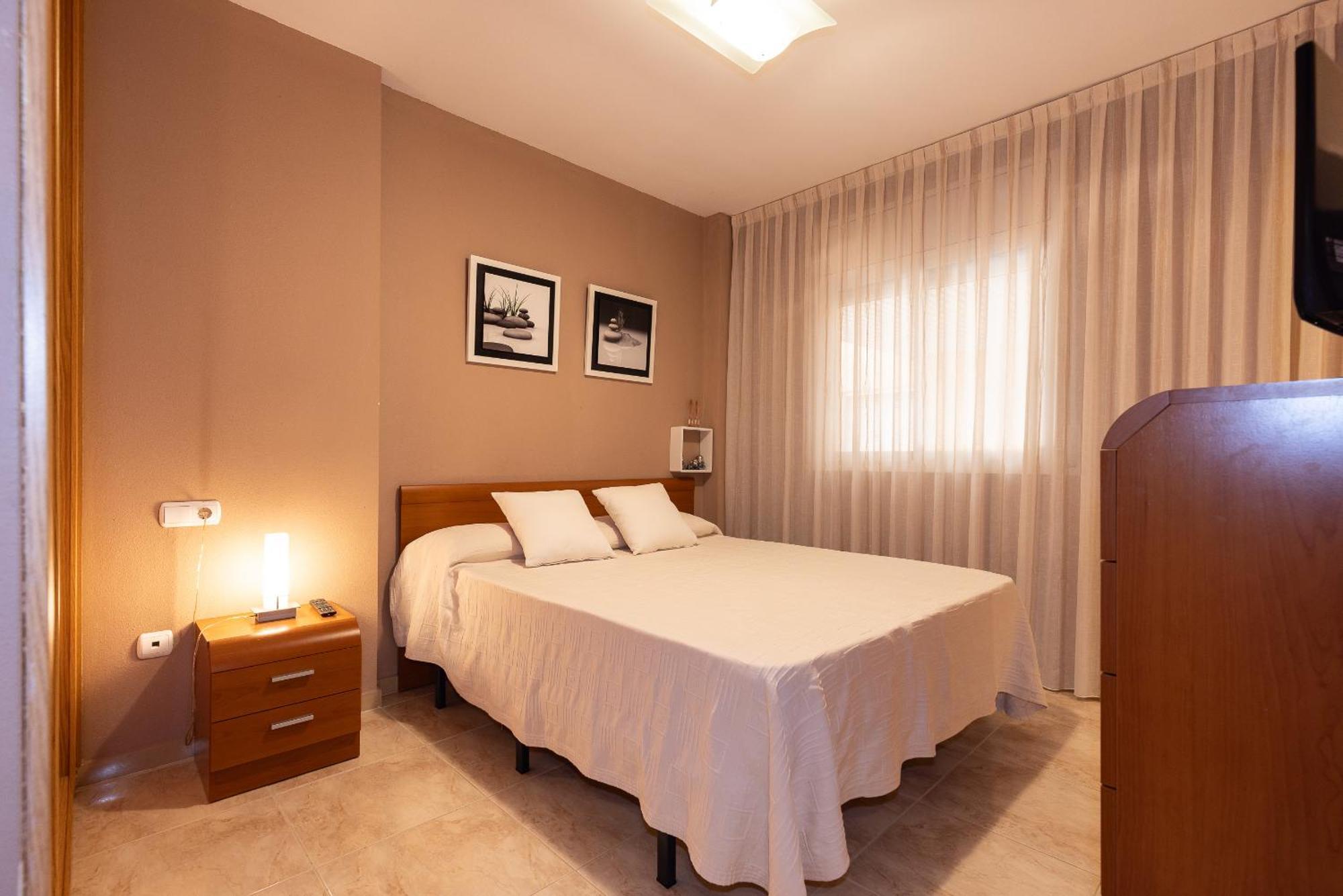 Uhc Golden Pineda Apartments La Pineda Εξωτερικό φωτογραφία
