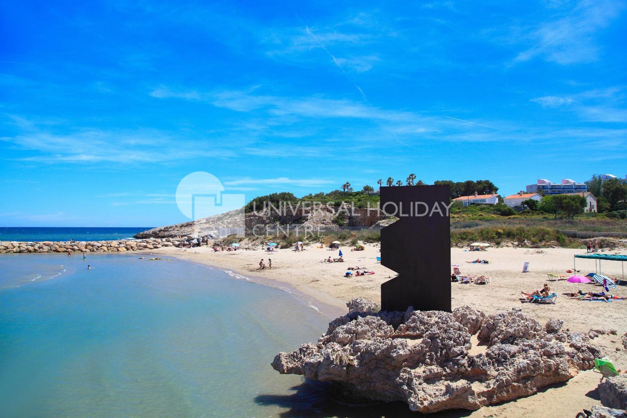Uhc Golden Pineda Apartments La Pineda Εξωτερικό φωτογραφία
