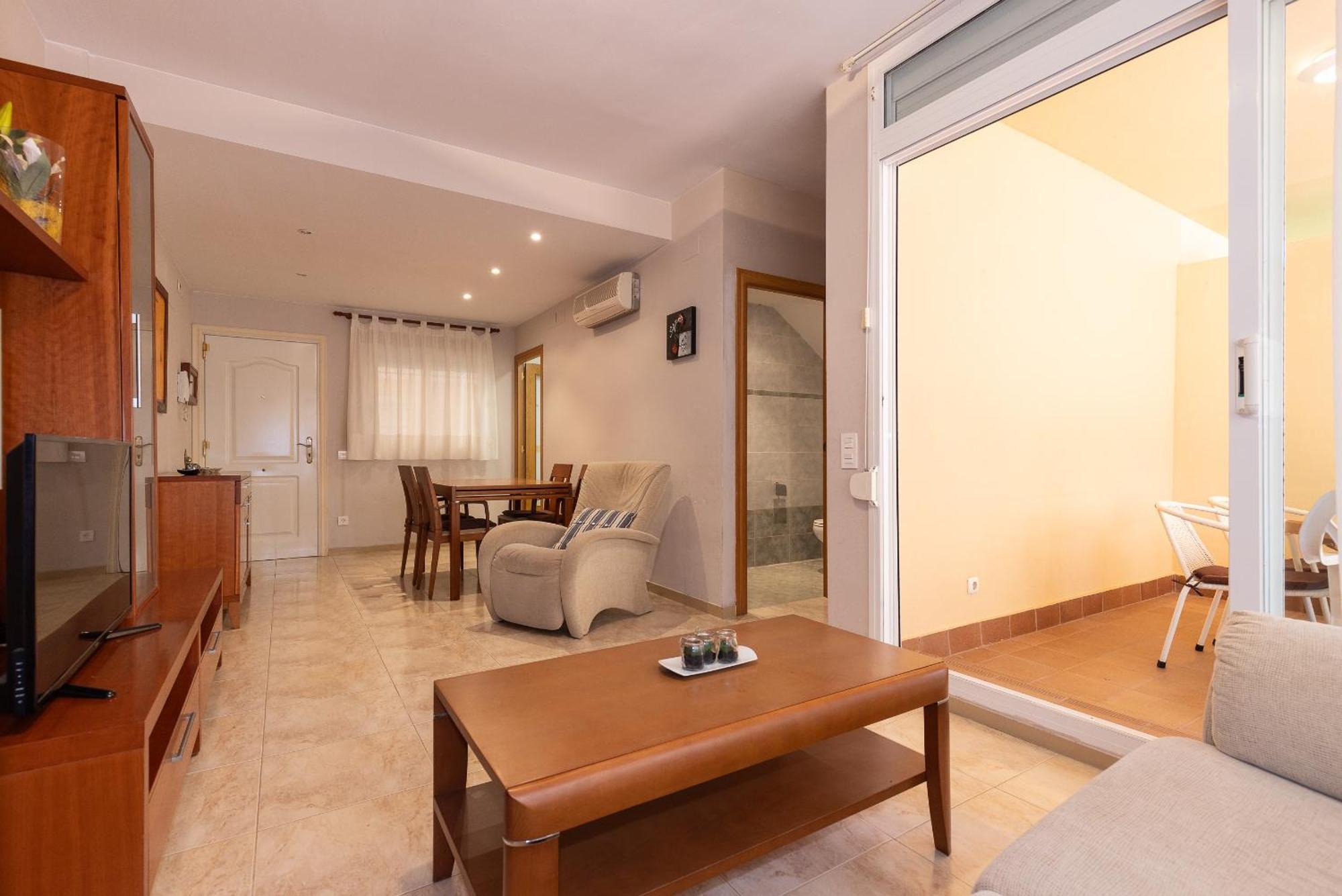 Uhc Golden Pineda Apartments La Pineda Εξωτερικό φωτογραφία