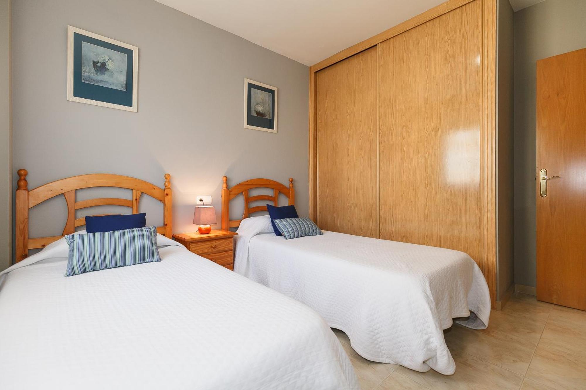 Uhc Golden Pineda Apartments La Pineda Δωμάτιο φωτογραφία