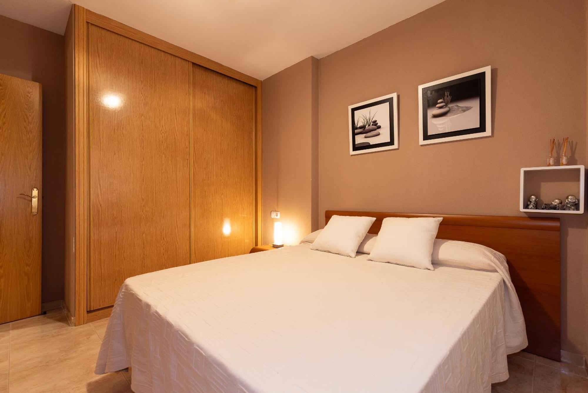 Uhc Golden Pineda Apartments La Pineda Δωμάτιο φωτογραφία