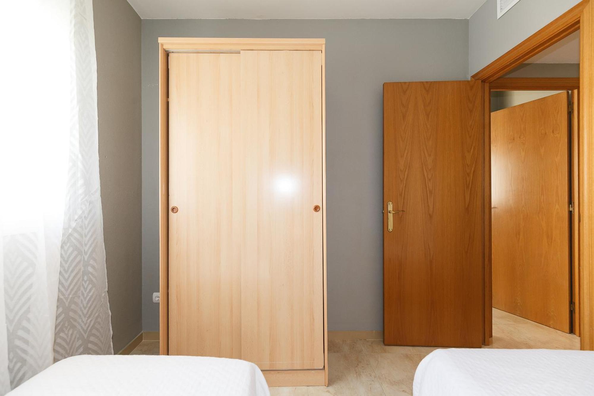 Uhc Golden Pineda Apartments La Pineda Δωμάτιο φωτογραφία