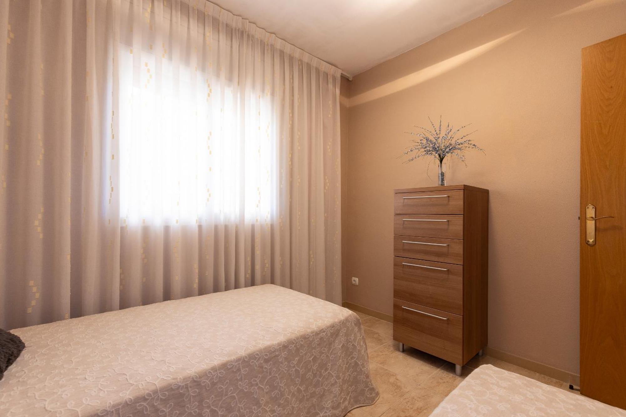 Uhc Golden Pineda Apartments La Pineda Δωμάτιο φωτογραφία