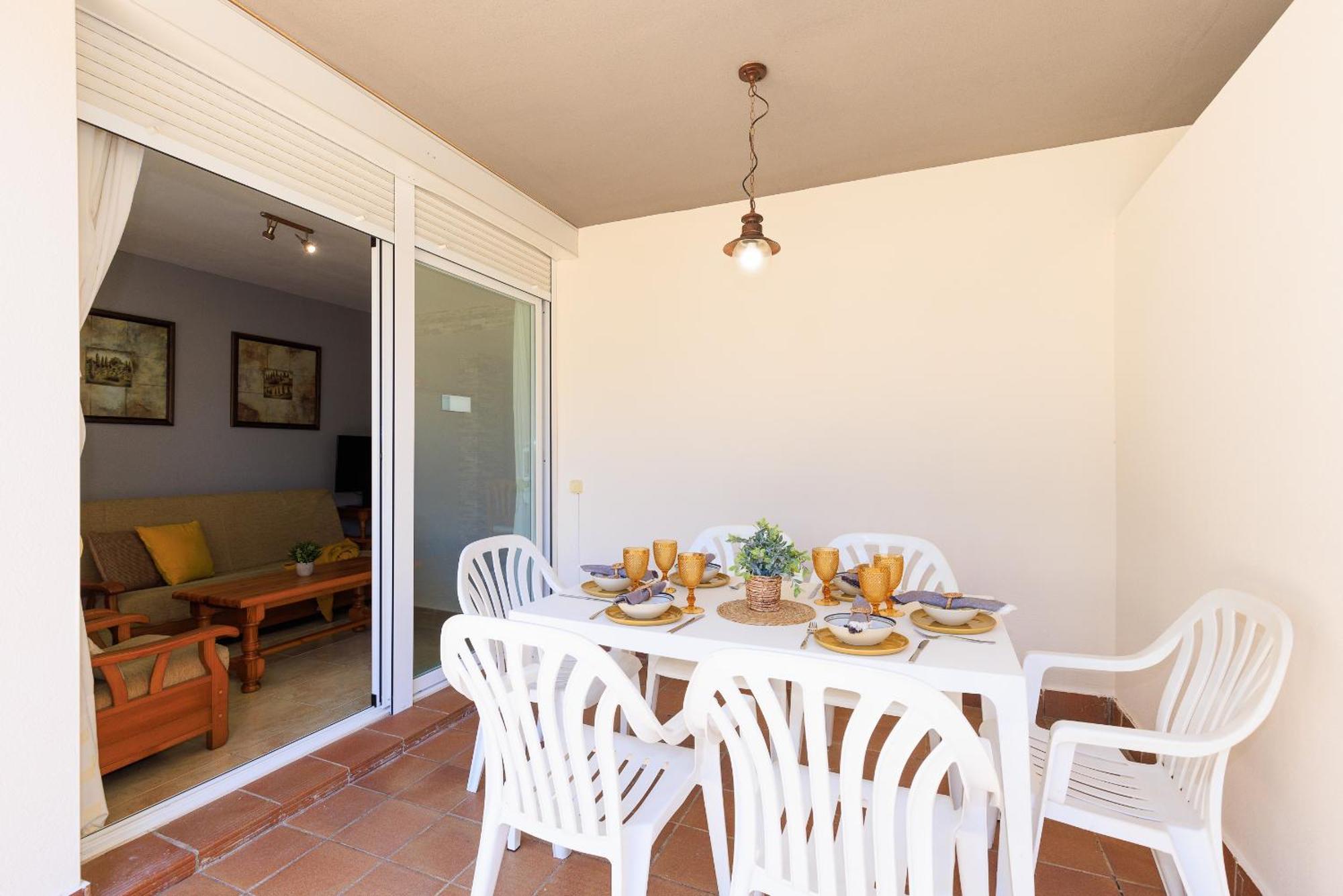 Uhc Golden Pineda Apartments La Pineda Δωμάτιο φωτογραφία